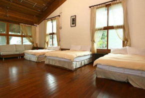 Summer Trail B&B , Hall 2